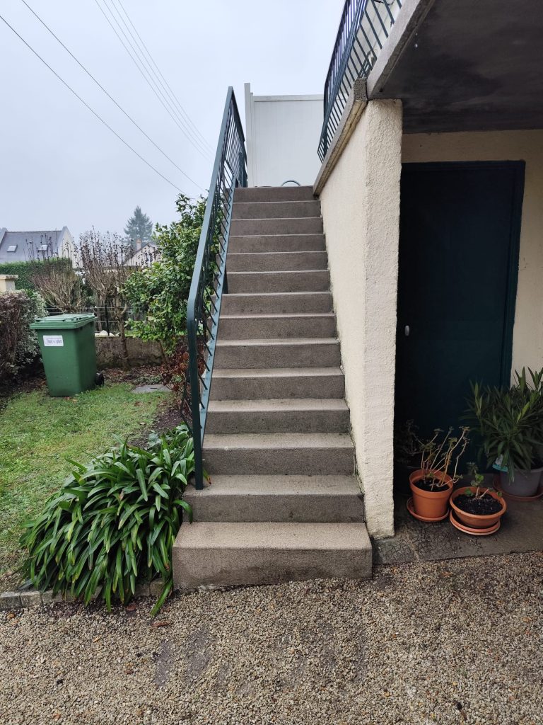Remise en état escalier - Apr&egrave;s